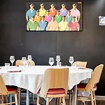 Ibis Styles Donibane 호텔 생장드루즈