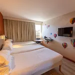 Ibis Styles Donibane 생장드루즈