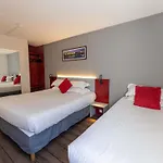 호텔 Ibis Styles Donibane 3*