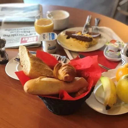 Hotel Ibis Styles Donibane