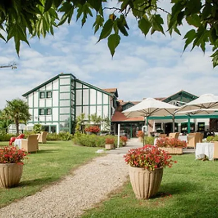 Donibane Hotel 3*