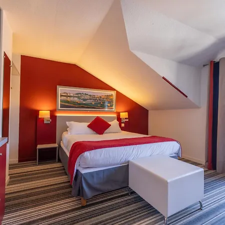 Donibane Hotel