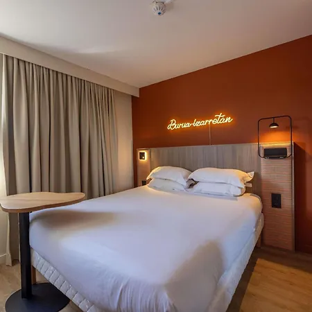 Ibis Styles Donibane Hotel 3*