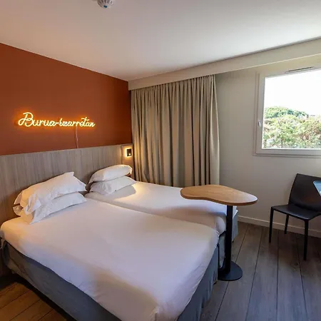 Ibis Styles Donibane سان جان دو لوز