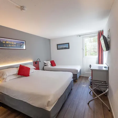 Ibis Styles Donibane 3*