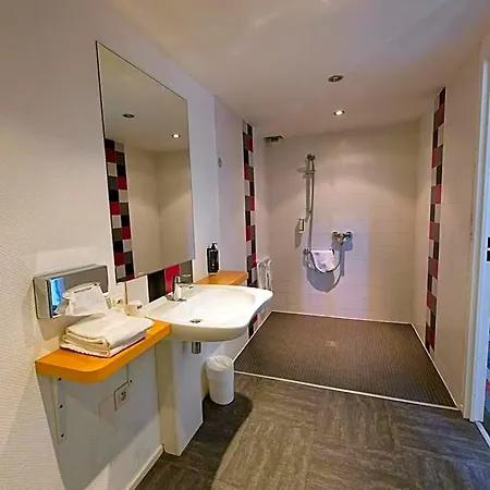 Ibis Styles Donibane 3*