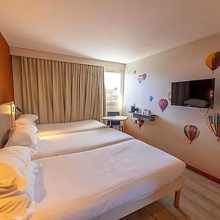 Ibis Styles Donibane 圣让－德吕兹