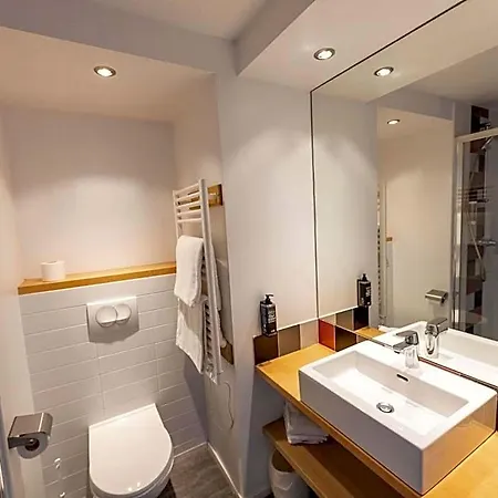 Szálloda Ibis Styles Donibane 3*