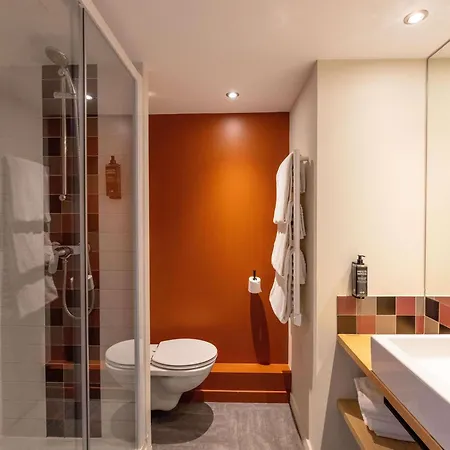 Ξενοδοχείο Ibis Styles Donibane 3*