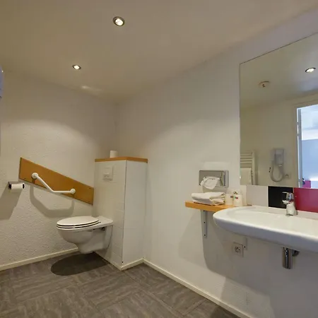 Ibis Styles Donibane Hotel 3*