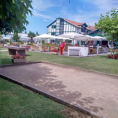 Ibis Styles Donibane Hotel