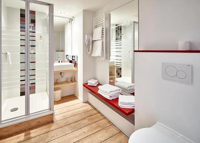 Ξενοδοχείο Ibis Styles Donibane 3*