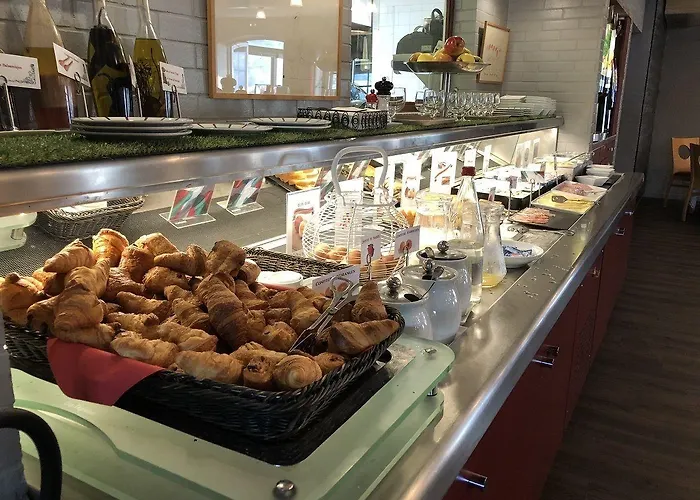 Ibis Styles Donibane ホテル サン＝ジャン＝ド＝リュズ