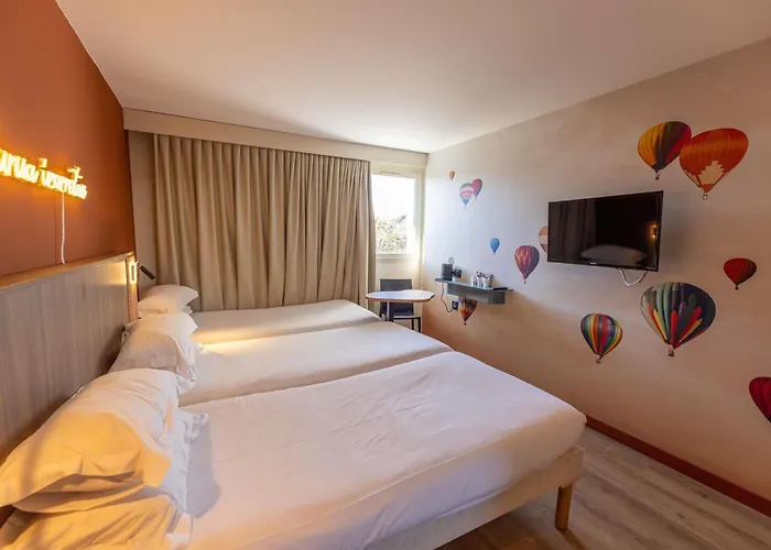 Ibis Styles Donibane 생장드루즈